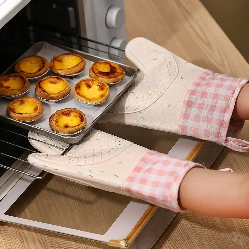 Kuchenki mikrofalowe Rękawice  – Oven Mitt Silicone recenzja i cena